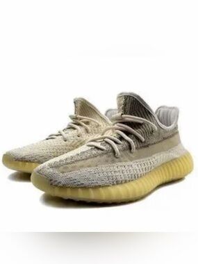 Adidas Yeezy 350 v2 Natural Athletic Activewear Sport Lace Up Sneakers Girl 5.5